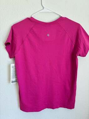 Lululemon Swiftly Tech SS 2.0 *Race Size 12 Sonic Pink